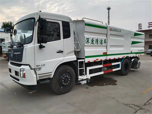 三利專汽深度清潔洗掃車（東風(fēng)天錦柴油）