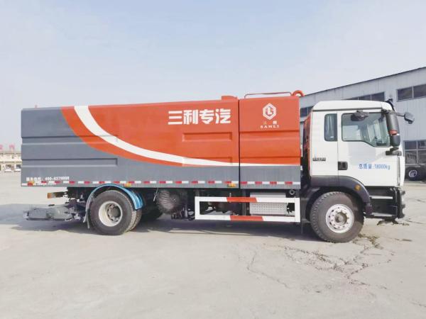 三利汕德卡深度清潔車